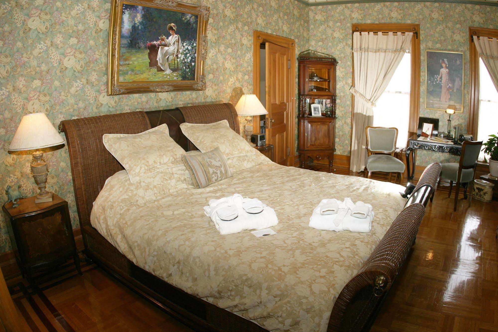 Nagle Warren Mansion B&B Шаєнн Екстер'єр фото